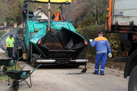 ASFALTIRANJE DOBEC 02 FOTO LJUBO VUKELIČ